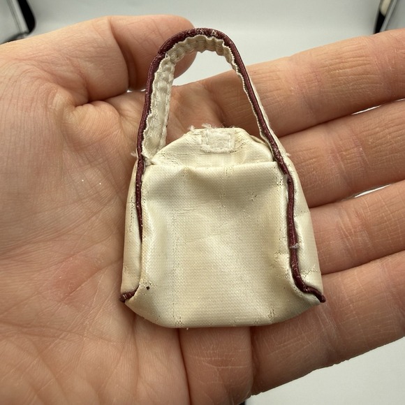 Vintage MGA Entertainment Bratz Jade 2002 Xpress It Fashion Doll Collection - Picture 15 of 16